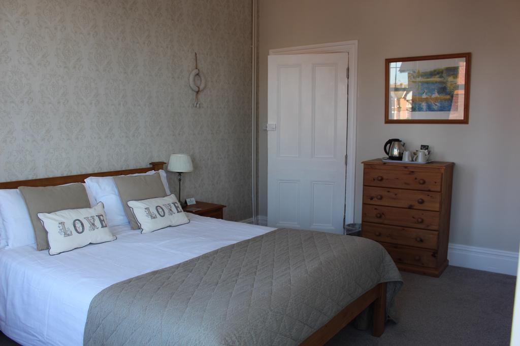 Beamsley Lodge B&B イーストボーン エクステリア 写真