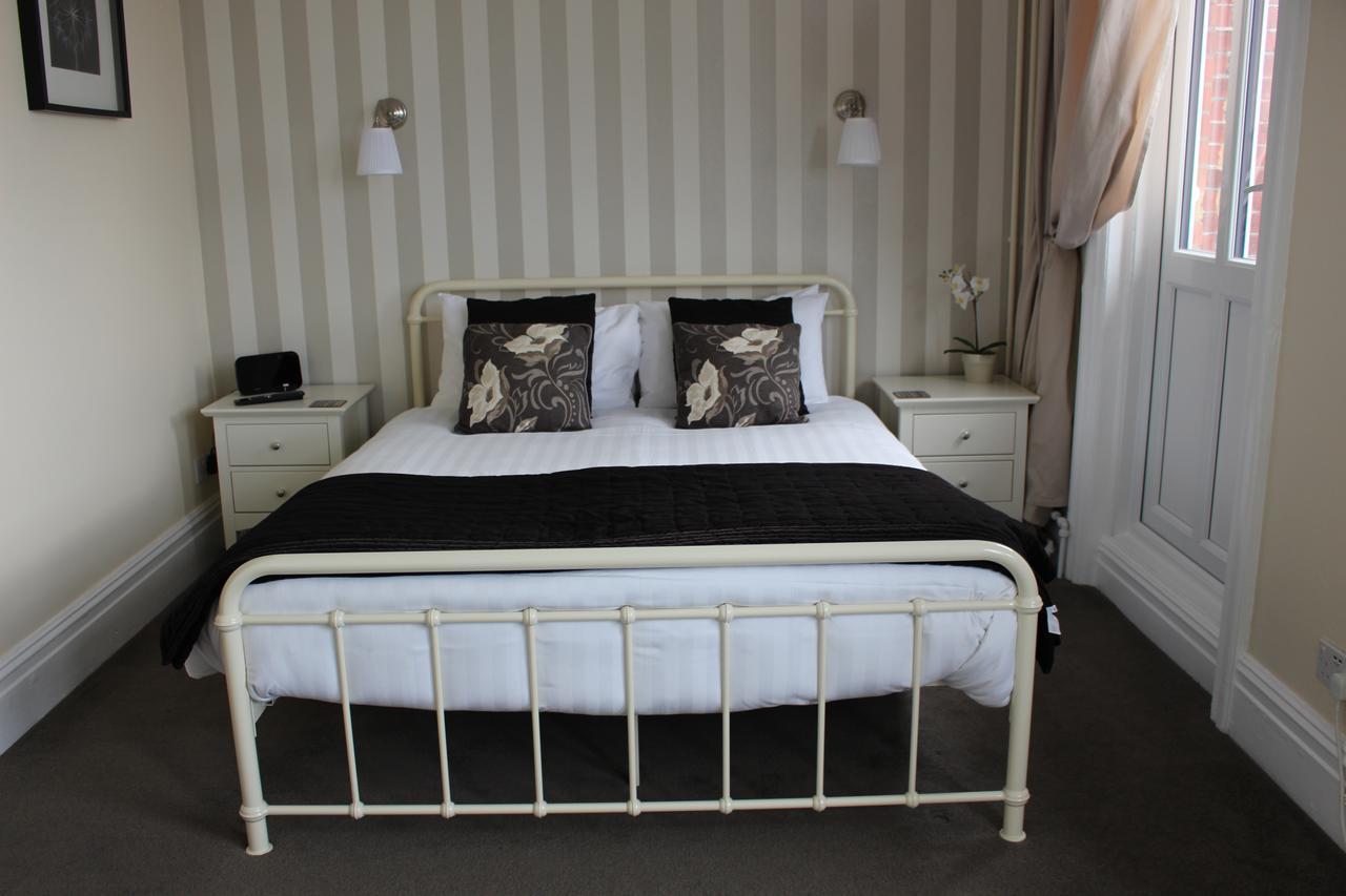 Beamsley Lodge B&B イーストボーン エクステリア 写真