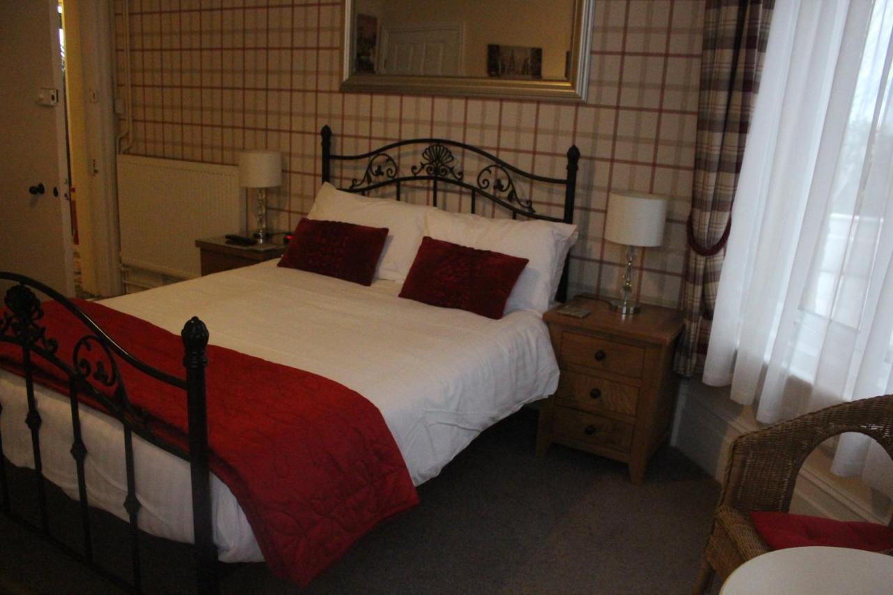 Beamsley Lodge B&B イーストボーン エクステリア 写真